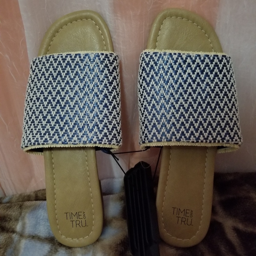 Time and Tru silipers